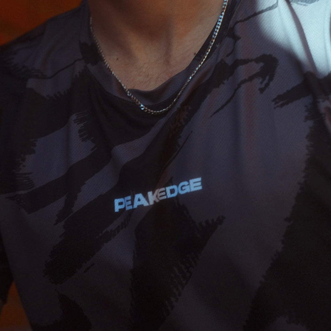 EdgeTee – Static Grey