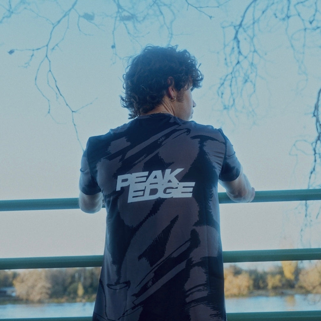 EdgeTee – Static Grey